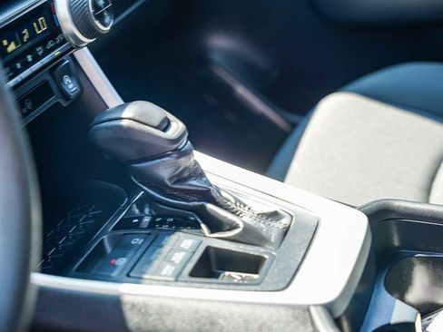 Used 2020 Toyota RAV4 XLE image 18