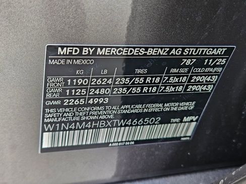 New 2026 Mercedes-Benz GLB 250 4MATIC image 27