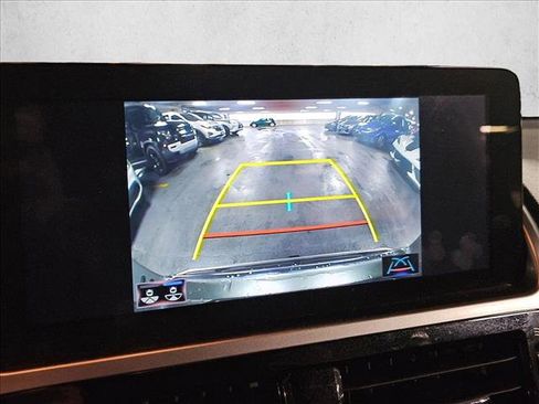 Used 2023 Lexus GX 460 Premium image 13