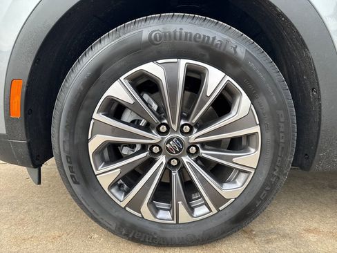 New 2026 Buick Envision Preferred image 12