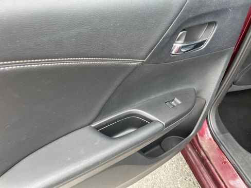 Used 2016 Honda Accord Sport image 20