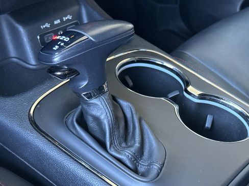 Used 2018 Dodge Durango GT w/ Quick Order Package 2BC image 19