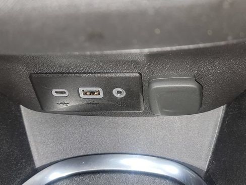 Used 2024 Chevrolet Malibu LT FWD image 23