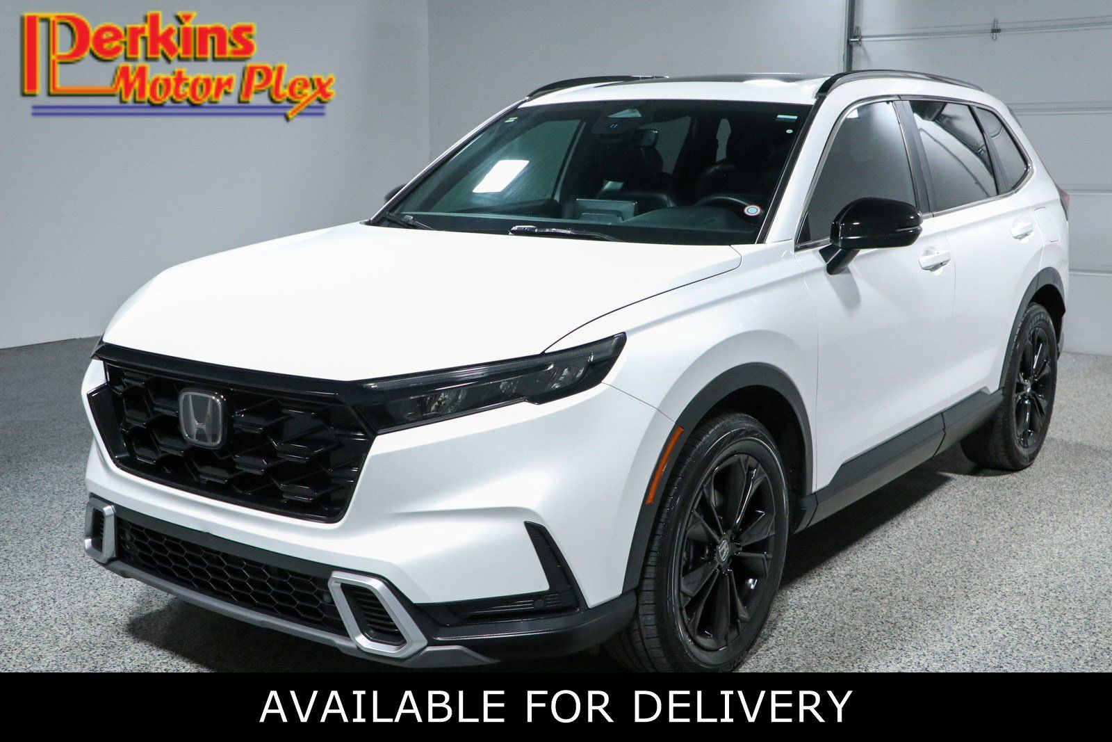 Used 2023 Honda CR-V Sport Touring image 1