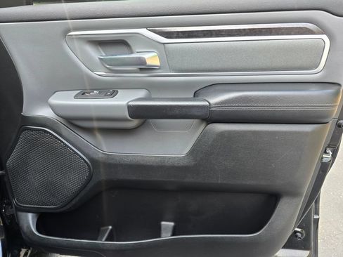 Used 2020 RAM 1500 Big Horn AWD/4WD image 15