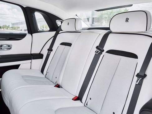 Used 2026 Rolls-Royce Ghost AWD/4WD image 48