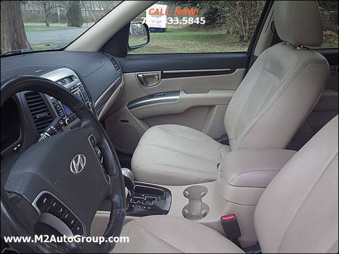 Used 2012 Hyundai Santa Fe Limited FWD image 14