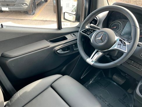 New 2026 Mercedes-Benz Sprinter 2500 image 11