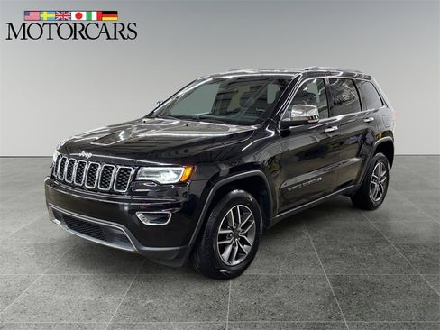 Used 2021 Jeep Grand Cherokee Limited w/ Premium Lighting Group image 7