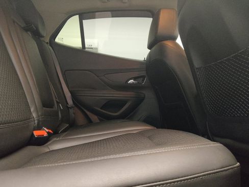 Used 2018 Buick Encore Preferred AWD/4WD image 19