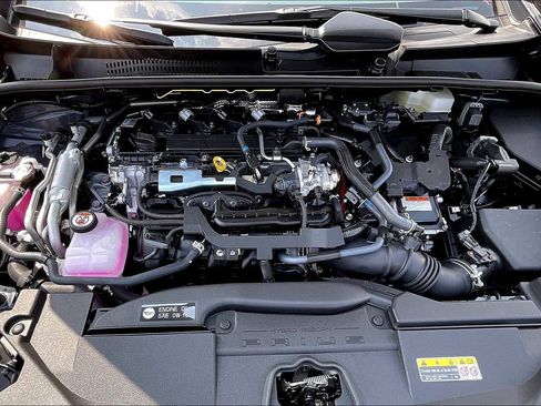 New 2025 Toyota Prius Plug-In Hybrid image 16