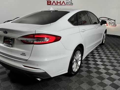 Used 2019 Ford Fusion SE FWD image 7