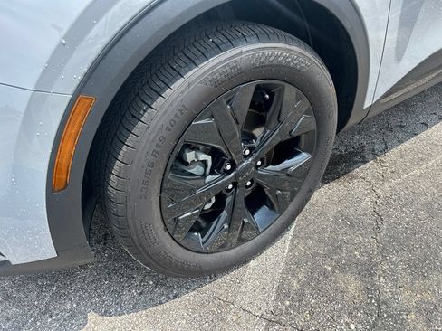 Used 2025 Kia Sportage X-Line w/ Premium Package AWD/4WD image 2