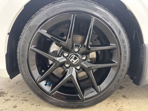 Certified 2023 Honda Civic Sport image 9