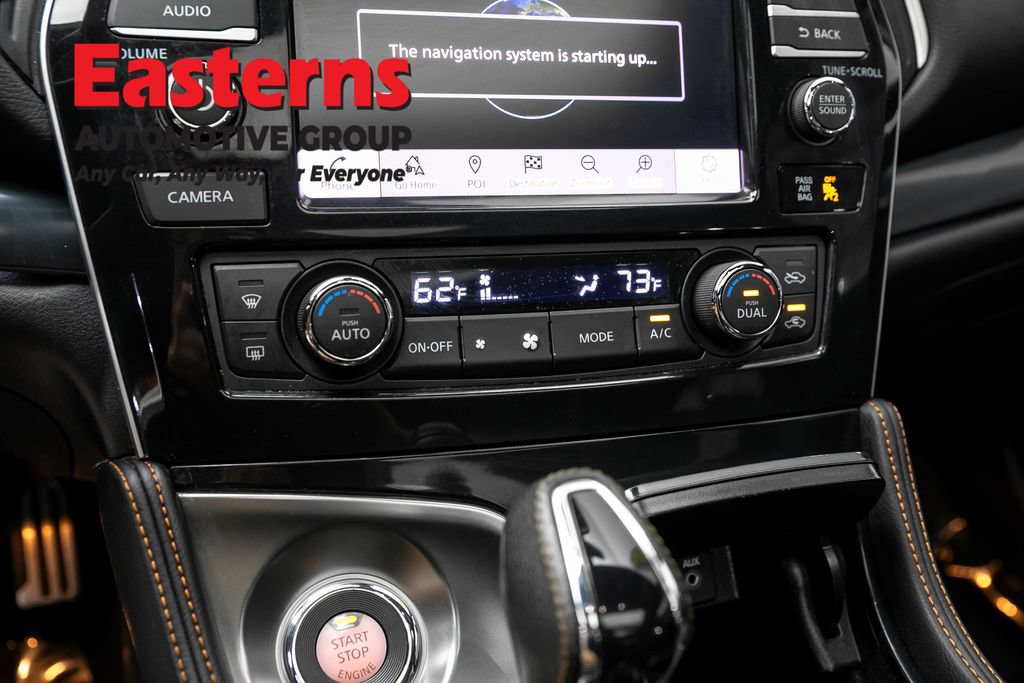 Used 2023 Nissan Maxima SR w/ Sport Mat Group FWD image 22