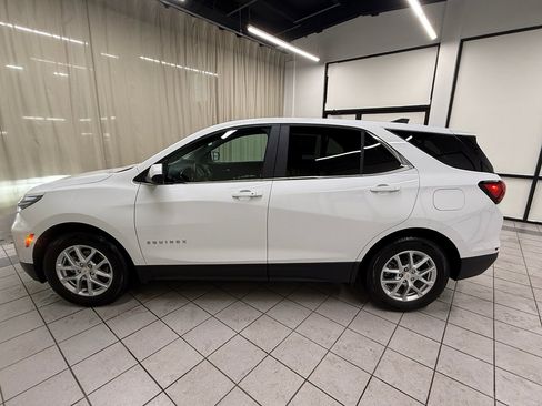 Certified 2024 Chevrolet Equinox LT FWD image 10