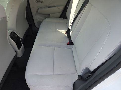 Used 2025 Hyundai Kona SEL image 7