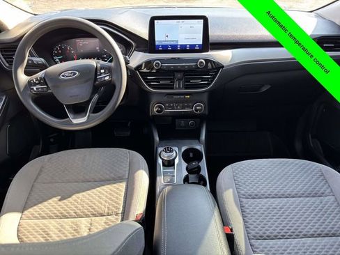 Used 2020 Ford Escape SE image 28