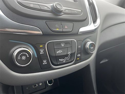 Certified 2024 Chevrolet Equinox LS image 13