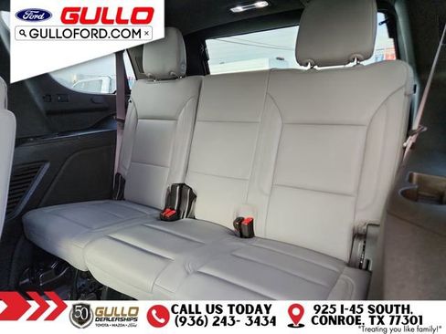 Used 2024 Chevrolet Tahoe Z71 w/ Luxury Package image 15