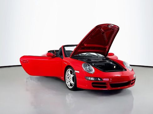 Used 2005 Porsche 911 Carrera S RWD image 23