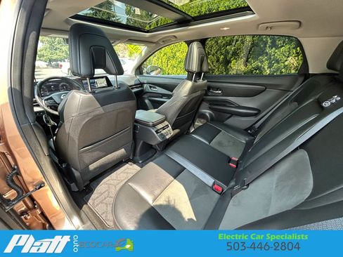 Used 2023 Nissan Ariya FWD image 34