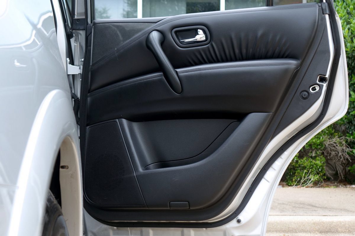 Used 2021 Nissan Armada SV RWD image 39