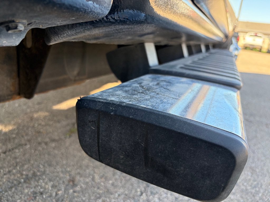 Used 2019 GMC Sierra 3500 Denali w/ Duramax Plus Package AWD/4WD image 14