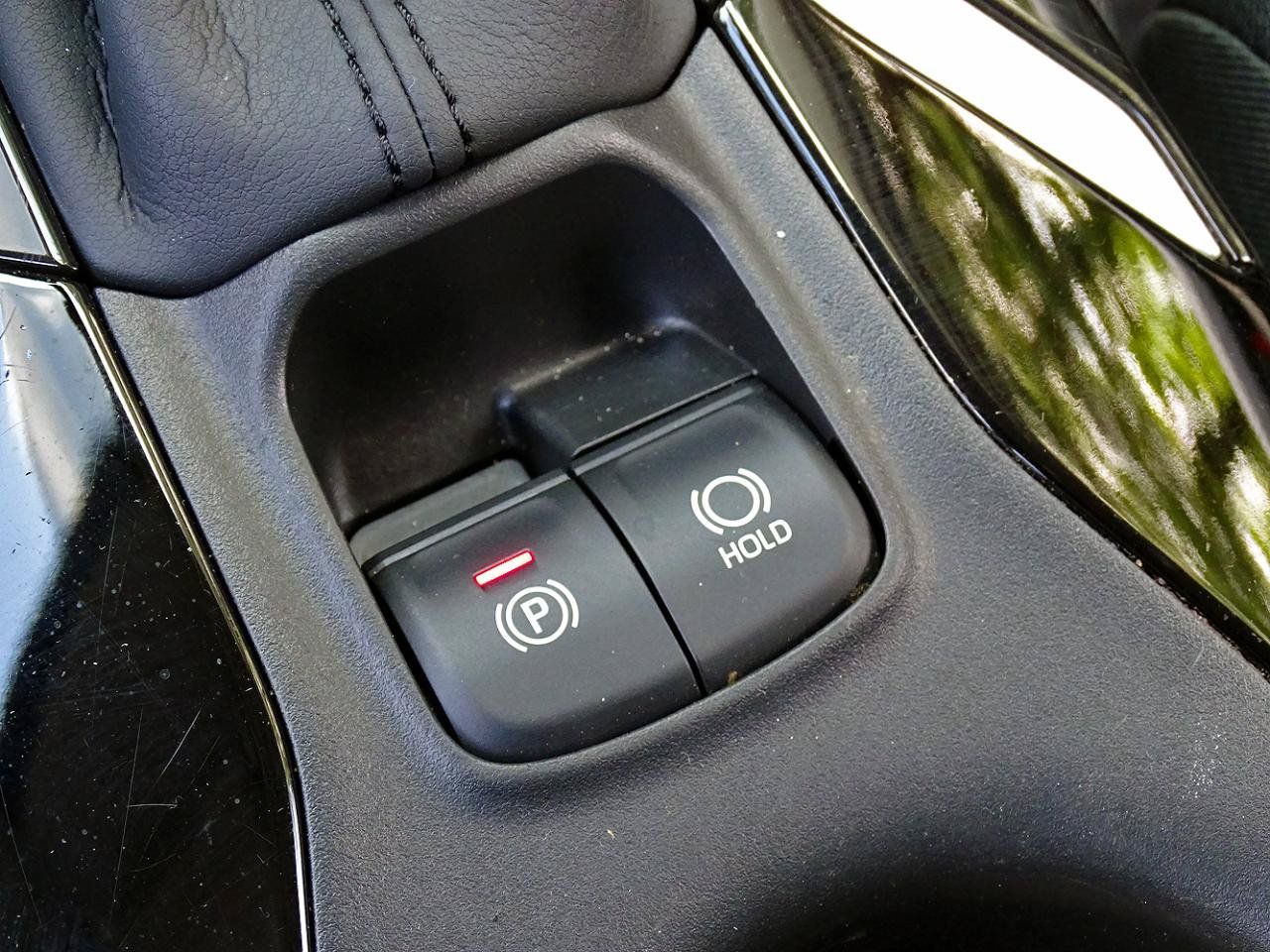 Used 2021 Toyota Corolla LE w/ LE Convenience Package FWD image 24