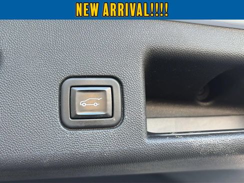 Used 2022 Chevrolet Equinox LT AWD/4WD image 10