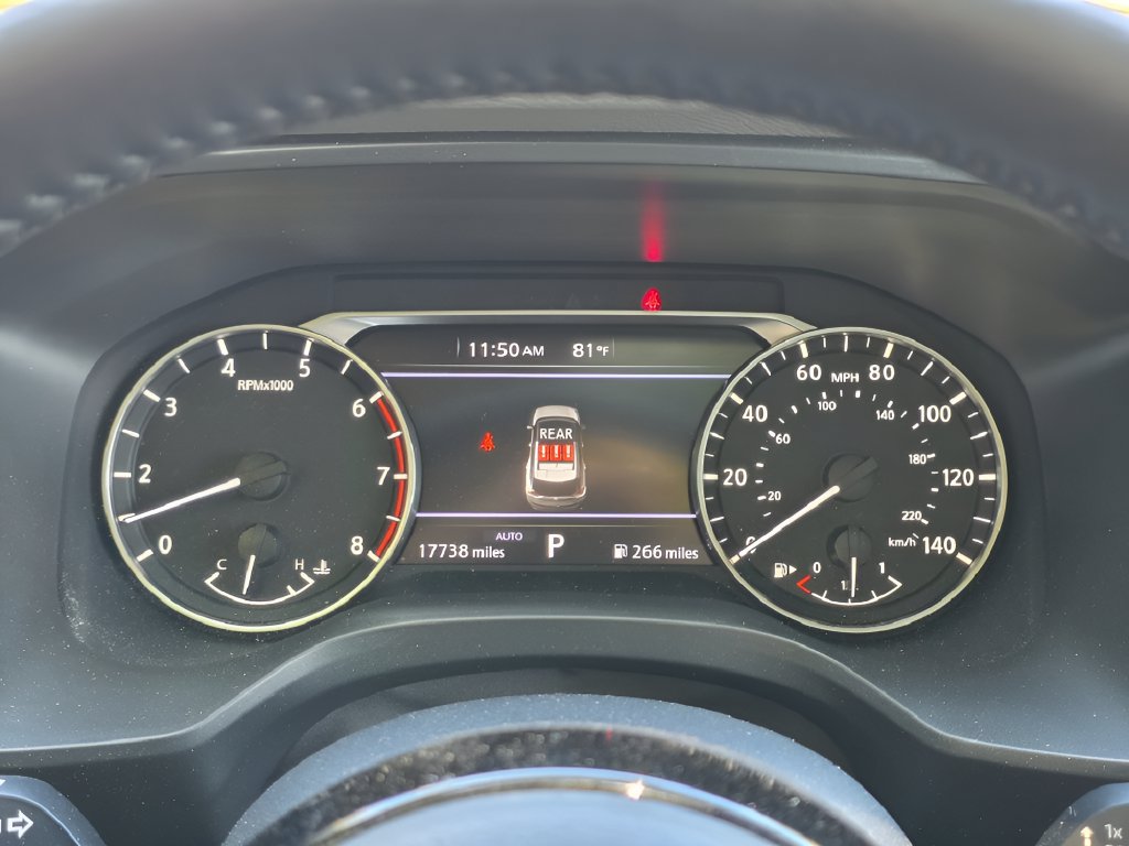 Used 2023 Nissan Rogue SL AWD/4WD image 22