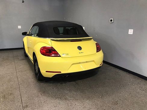 Used 2016 Volkswagen Beetle 1.8T S image 4
