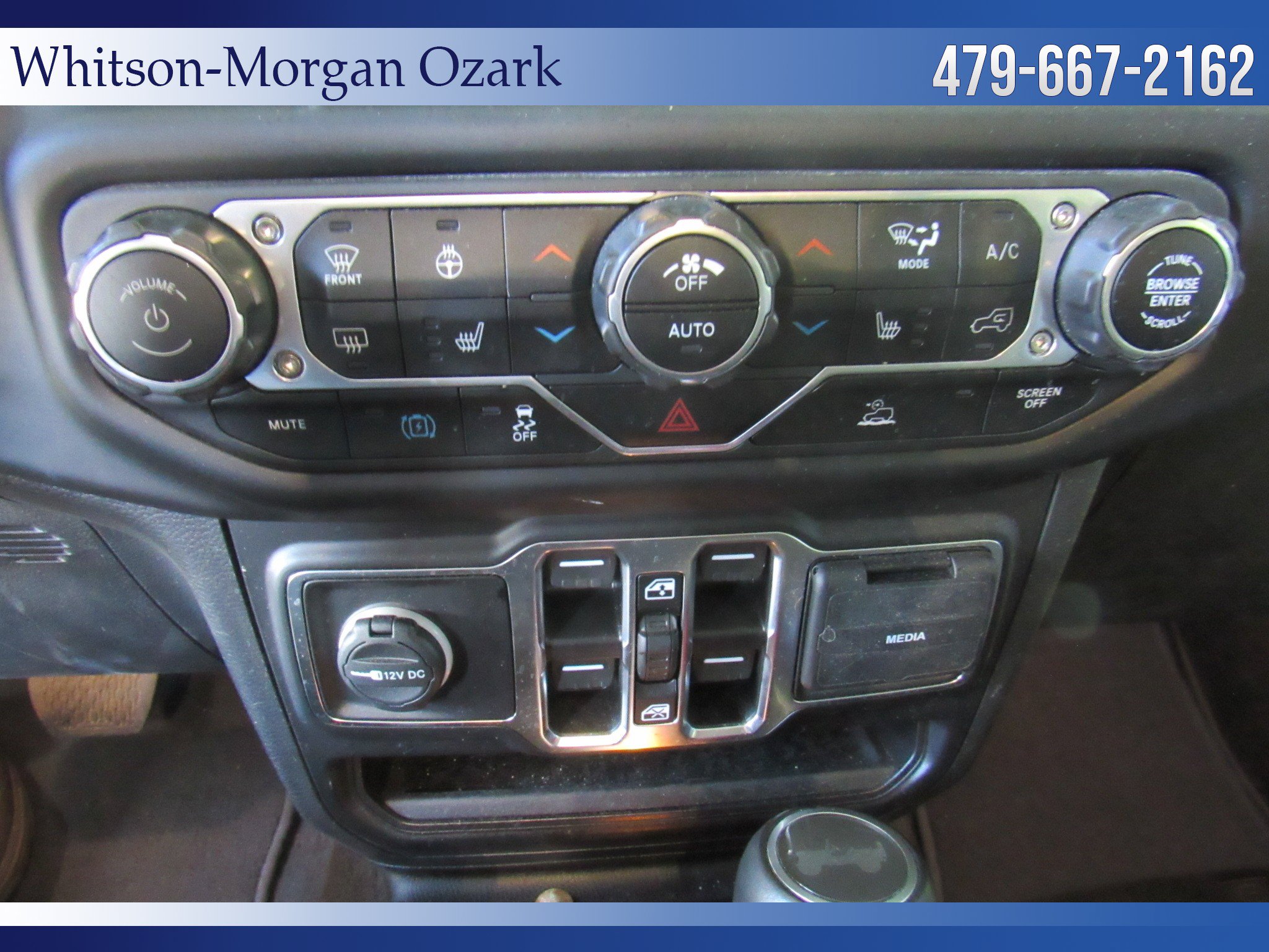 Used 2022 Jeep Wrangler Unlimited Sahara w/ Cold Weather Group AWD/4WD image 42