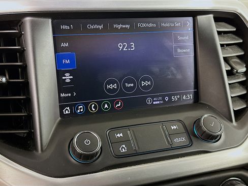 Used 2023 GMC Acadia SLT image 21