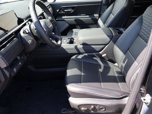 New 2025 GMC Sierra EV Denali image 42