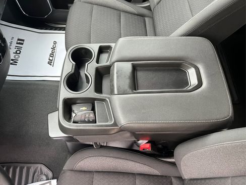 Used 2023 Chevrolet Silverado 1500 LT image 14
