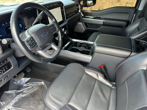 Used 2024 Ford F350 Lariat w/ Lariat Ultimate Package AWD/4WD image 11