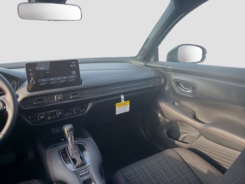 New 2026 Honda HR-V Sport image 18