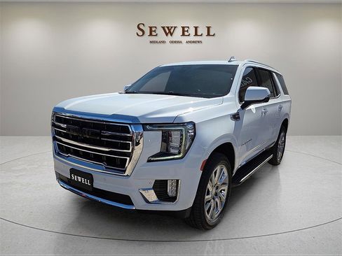 Used 2021 GMC Yukon SLT w/ SLT Luxury Plus Package image 1
