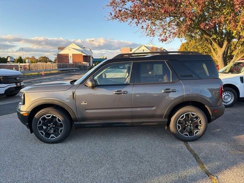 New 2025 Ford Bronco Sport Outer Banks w/ Outer Banks Tech Package+ image 5