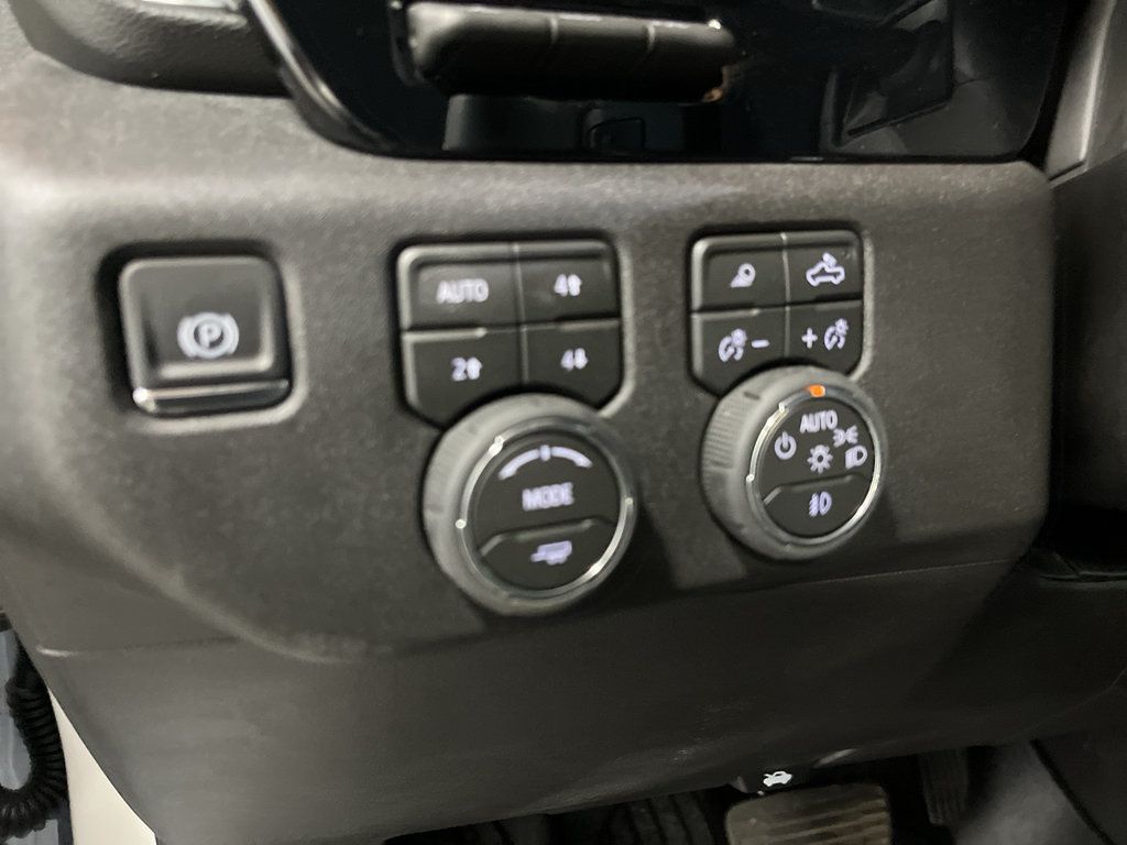 Certified 2026 Chevrolet Silverado 1500 LTZ w/ Technology Package AWD/4WD image 30