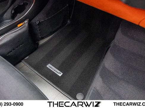 Used 2020 McLaren 600LT Spider RWD image 81