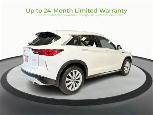 Used 2022 INFINITI QX50 Luxe AWD/4WD image 7