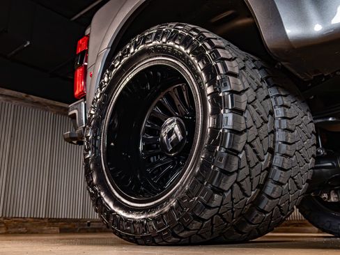 Used 2023 Ford F450 Lariat w/ Lariat Ultimate Package image 16