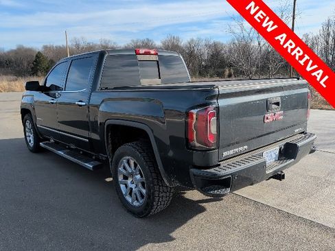 Used 2017 GMC Sierra 1500 Denali image 5