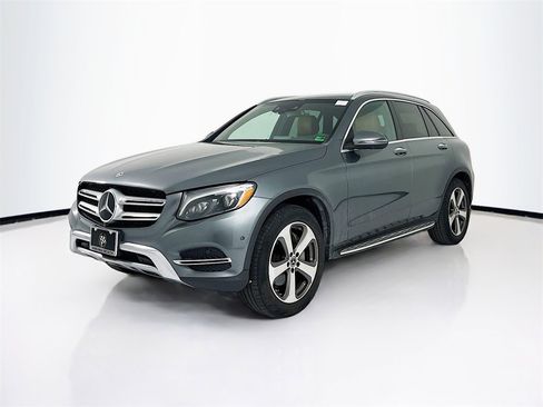 Used 2018 Mercedes-Benz GLC 300 image 1