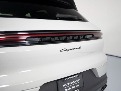 New 2026 Porsche Cayenne S image 35