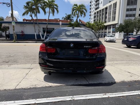 Used 2015 BMW 320i Sedan RWD image 6