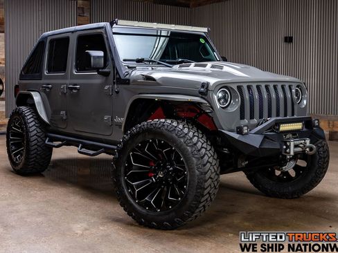 Used 2019 Jeep Wrangler Unlimited Sport S AWD/4WD image 1