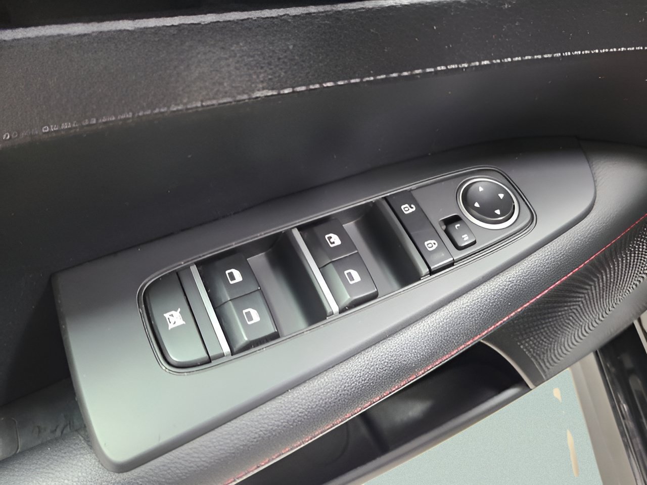 Used 2024 Kia Forte GT FWD image 19